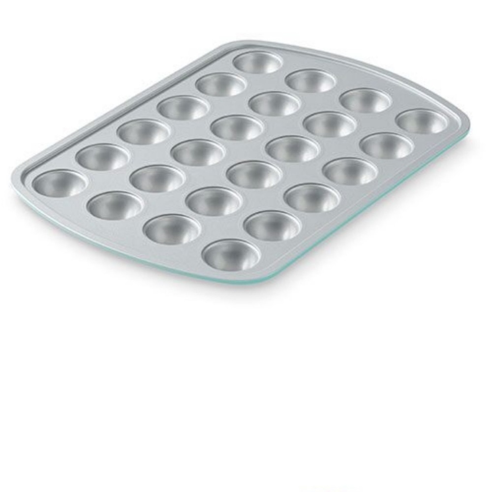 NWOT Pampered Chef Donut Hole Pan